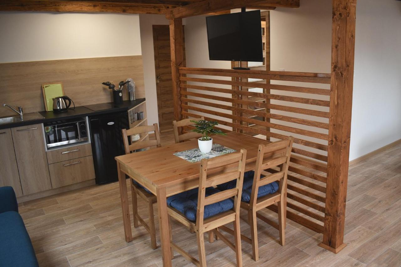 Apartman Ruzak Ruzova Exteriör bild