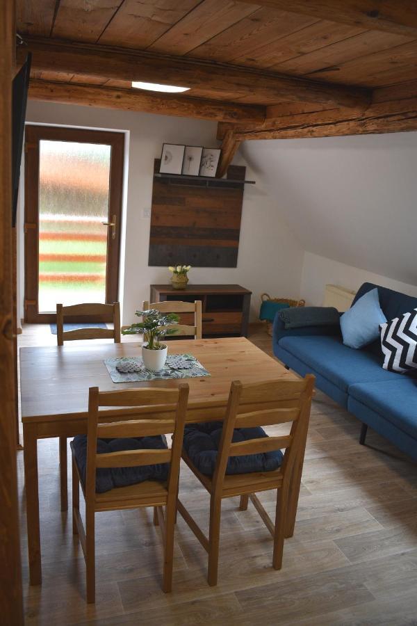 Apartman Ruzak Ruzova Exteriör bild